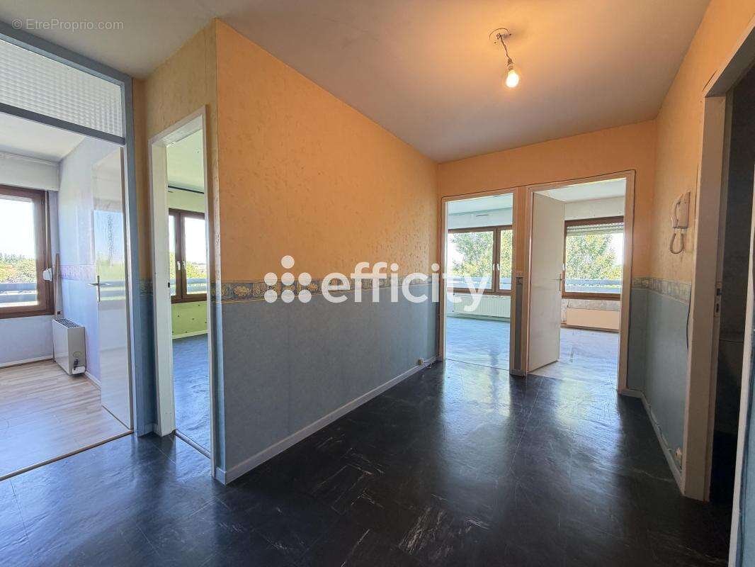 Appartement à SECLIN