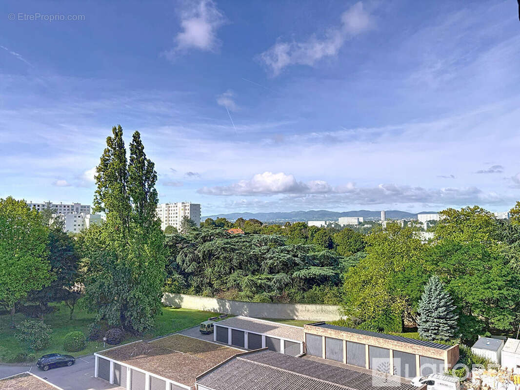 Appartement à CALUIRE-ET-CUIRE