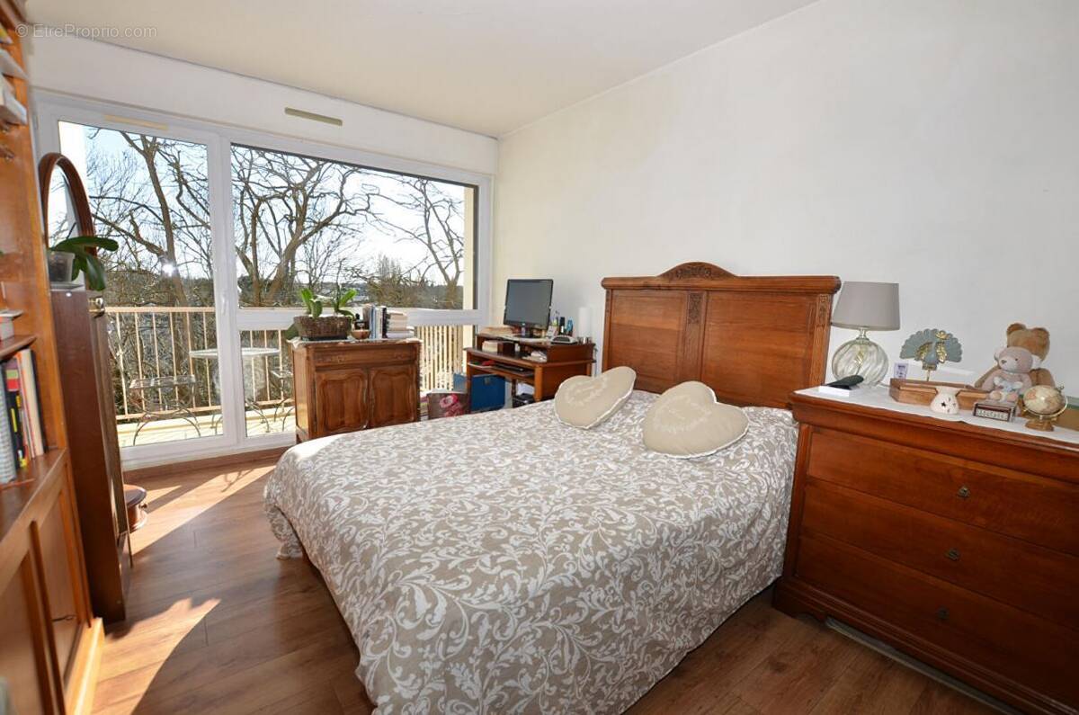 Appartement à SAINT-MICHEL-SUR-ORGE