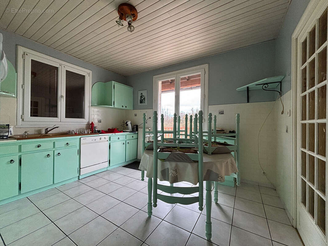 Maison à REILHAC