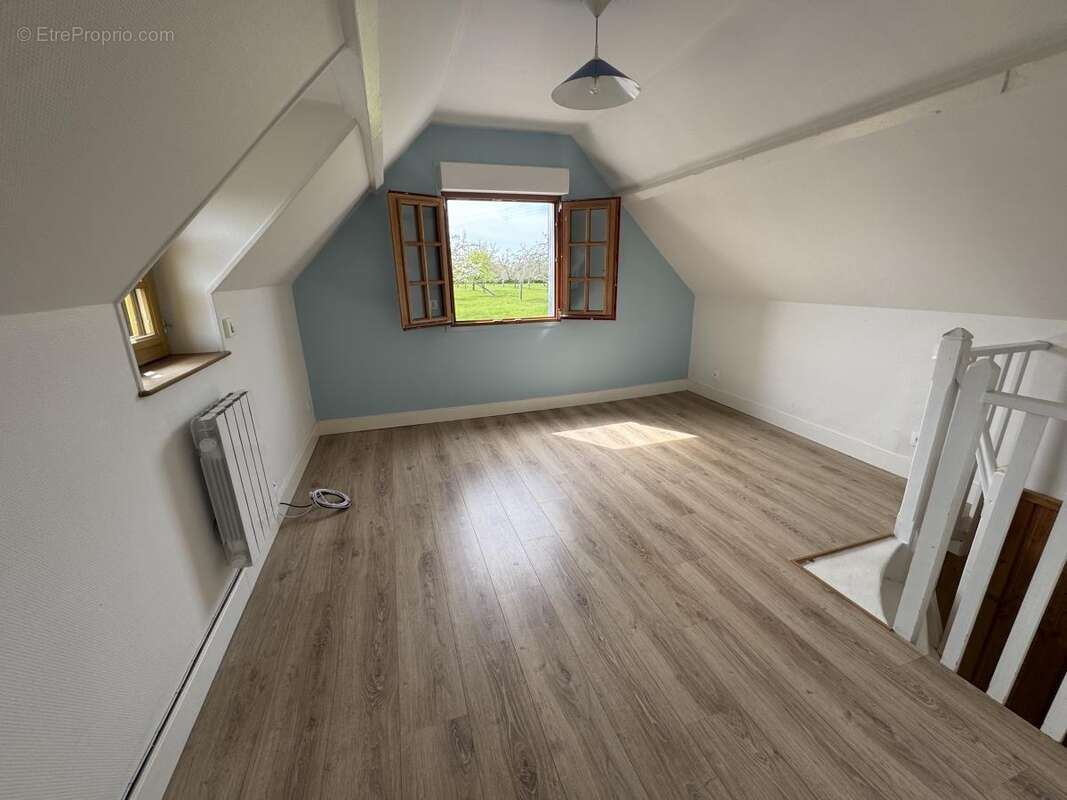 Maison 86 m² à Auvillars  - photo 8