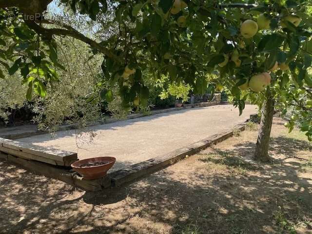 Cazan - Mas de 281 m² sur 3256 m² - photo 8