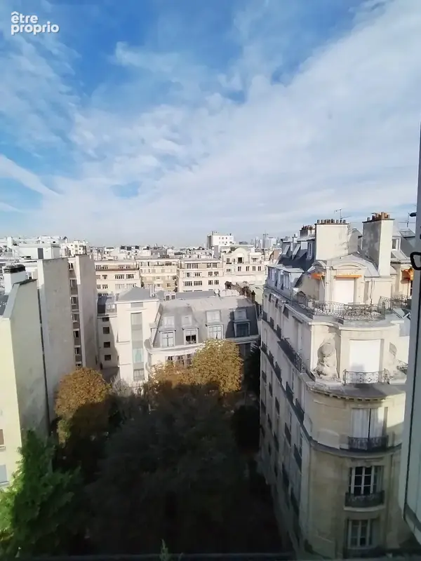 Exclusivité - Victor Hugo -  Studio 14.27m². Bon état. - photo 7