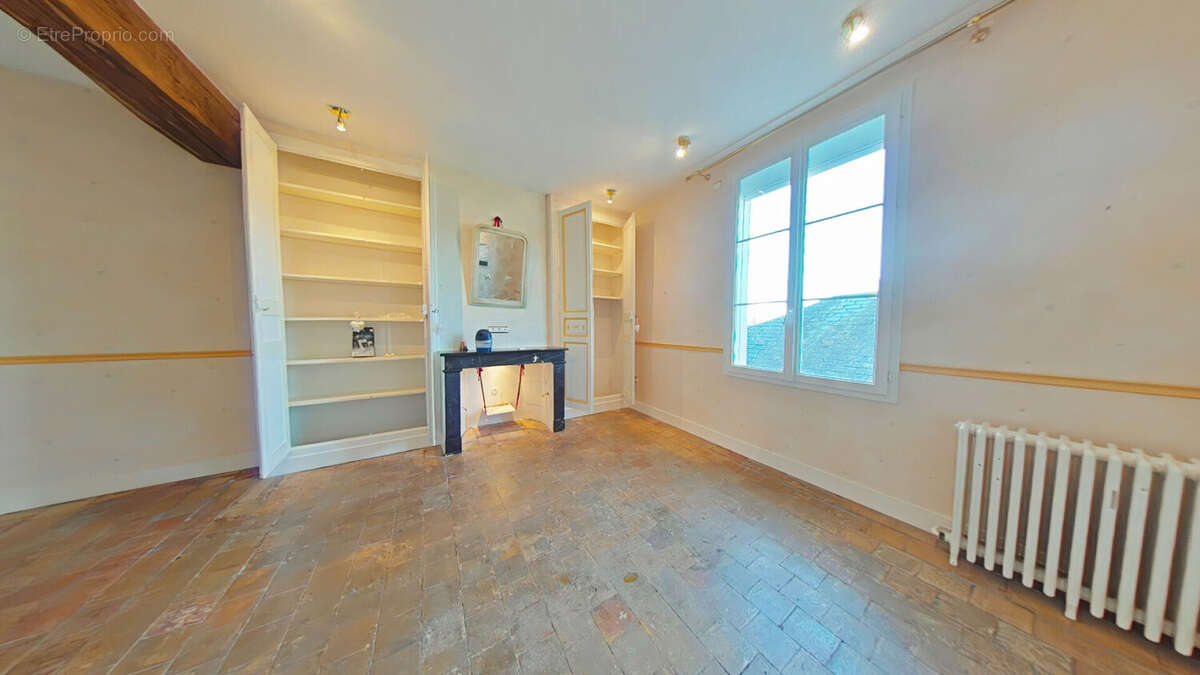 Appartement à SAINTE-MAURE-DE-TOURAINE