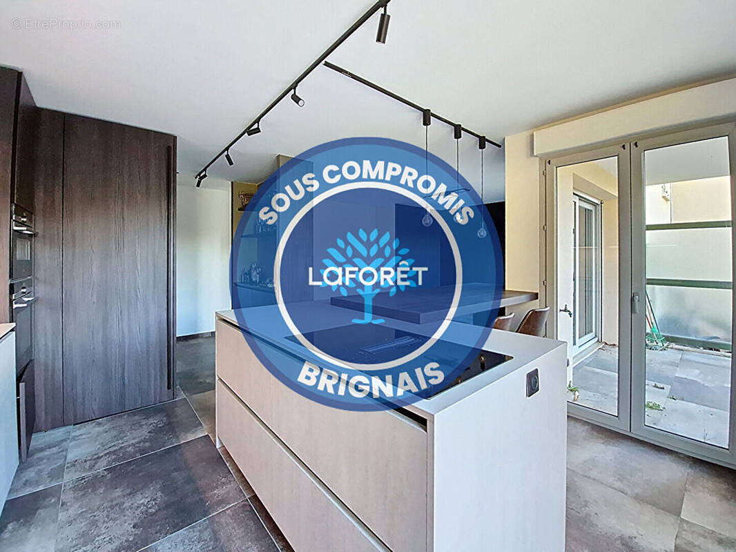 Appartement à MORNANT