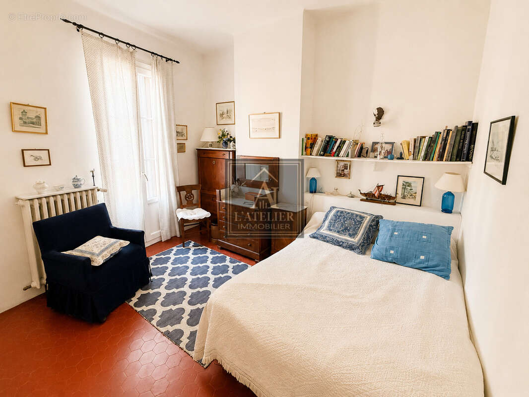 Elégante maison bourgeoise de caractère avec jardin au cœur du Mourillon - photo 12