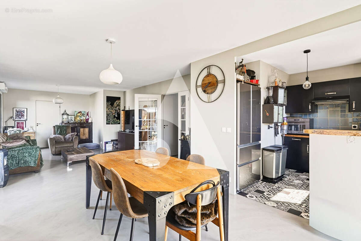 Appartement à SAINT-DENIS