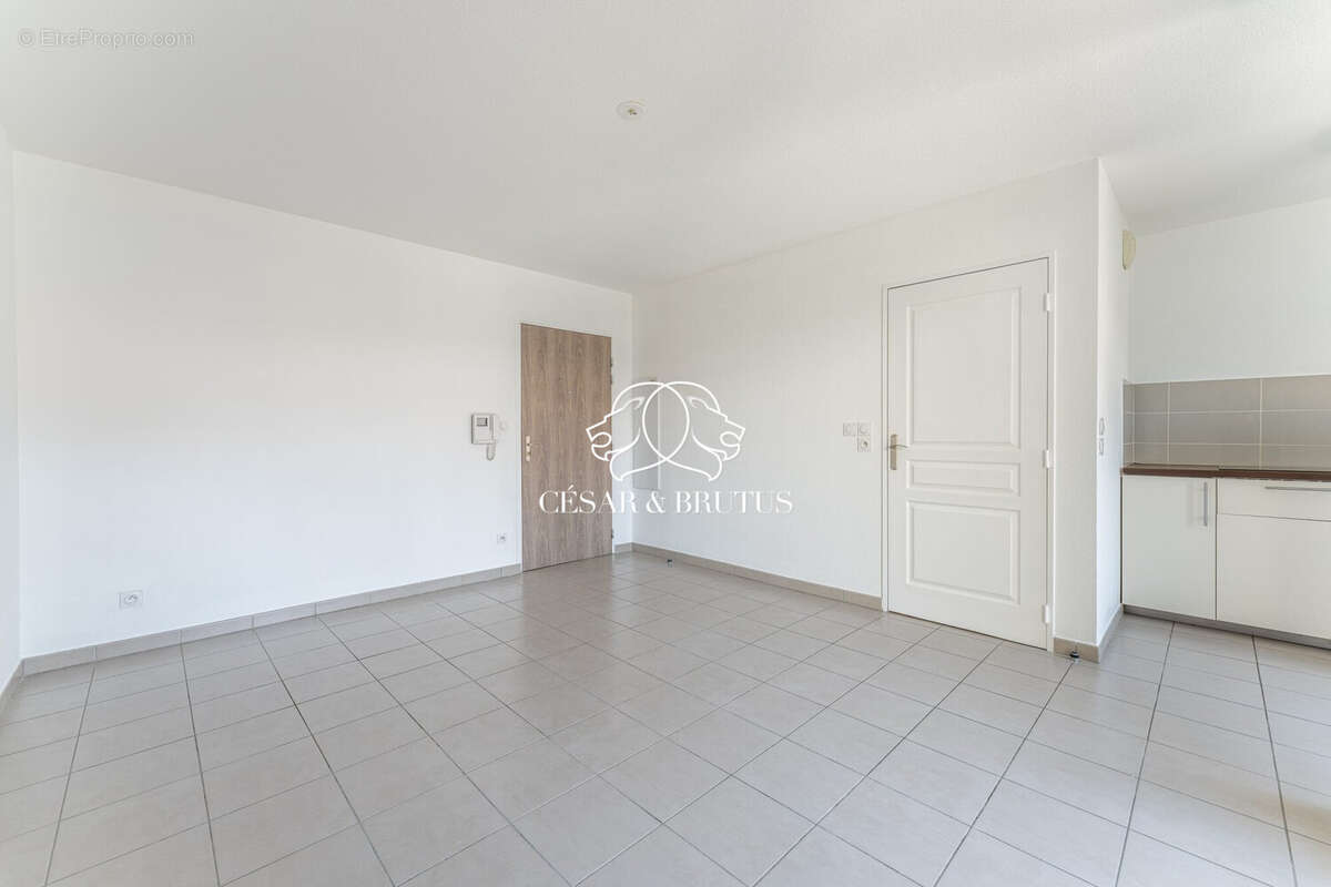 Appartement à LYON-9E