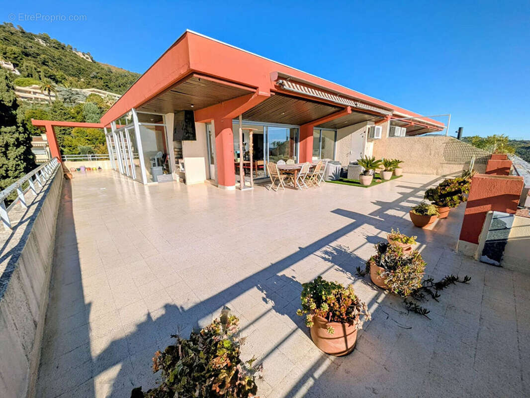 Appartement à GRASSE