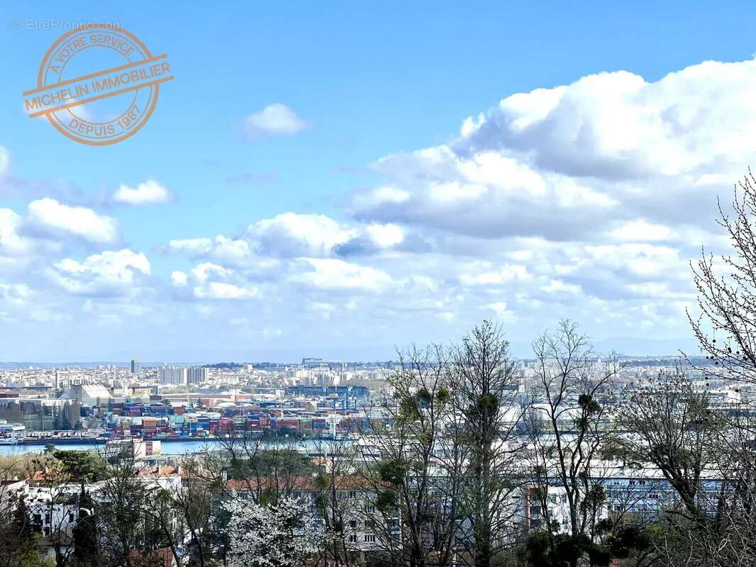 Appartement à OULLINS