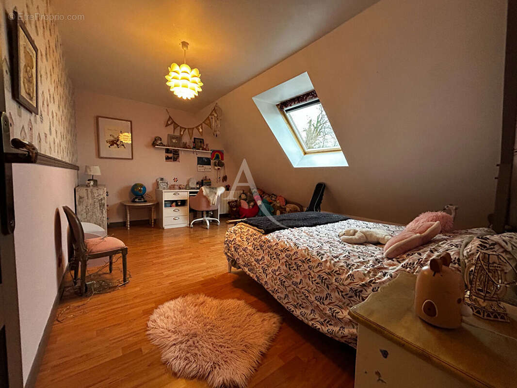 Maison à HUCQUELIERS