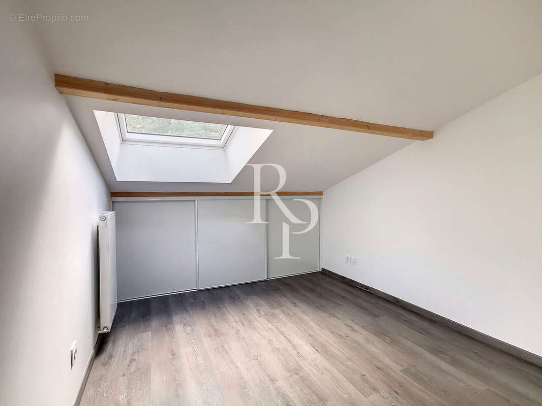 Appartement Craponne 3 pièce(s) 65.7 m2 - photo 3