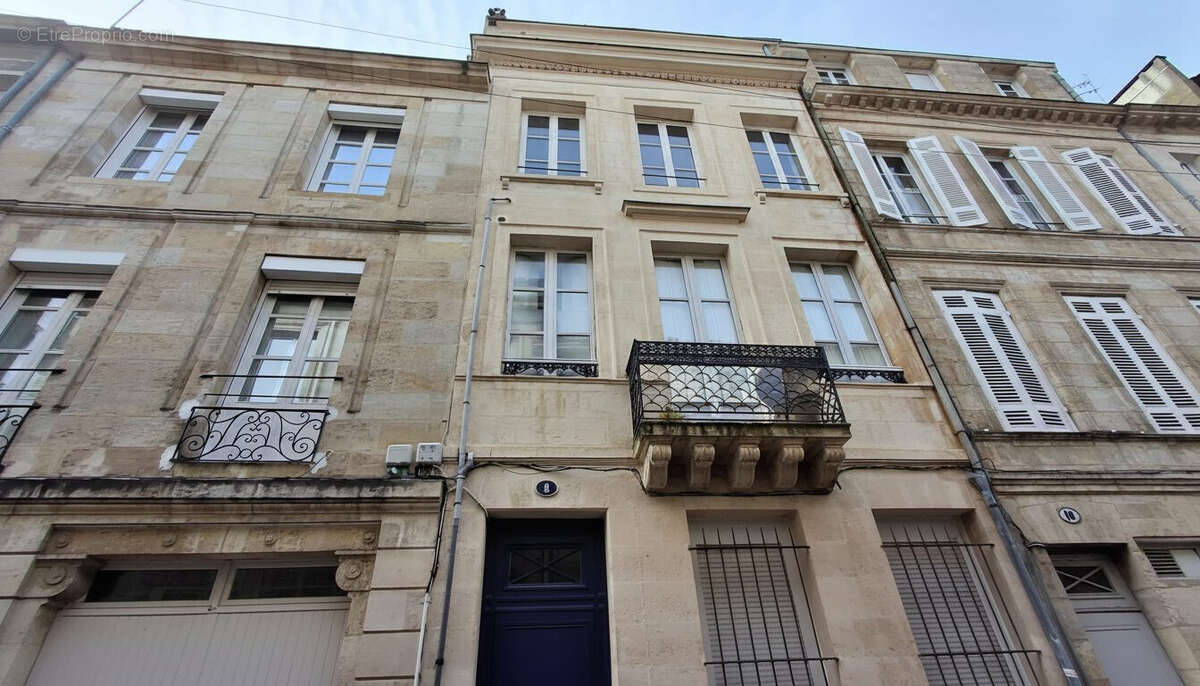 Appartement à BORDEAUX
