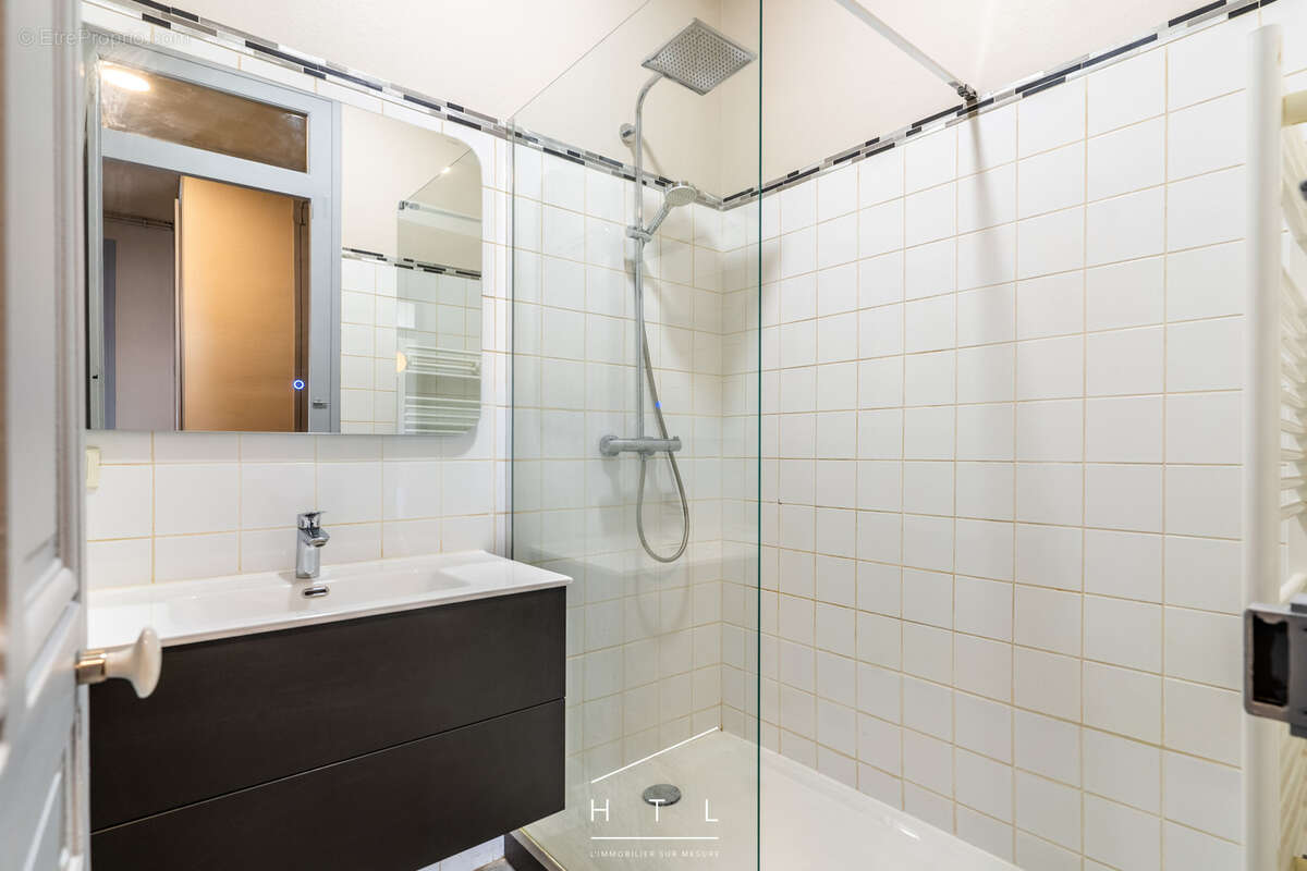 Appartement à LYON-8E