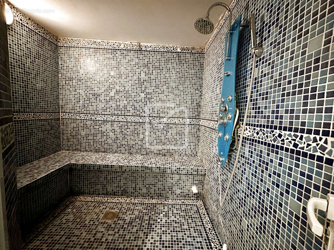 Maison à SARLAT-LA-CANEDA