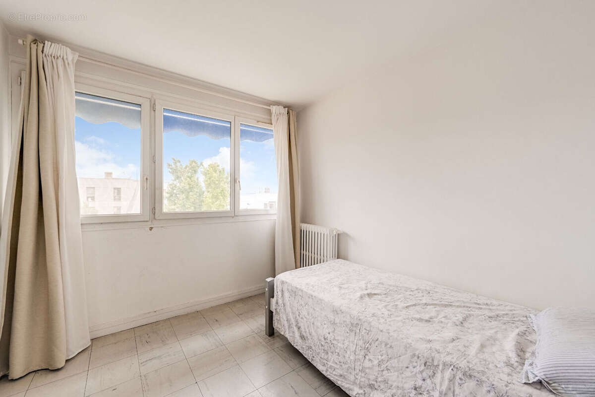 Appartement à CLICHY