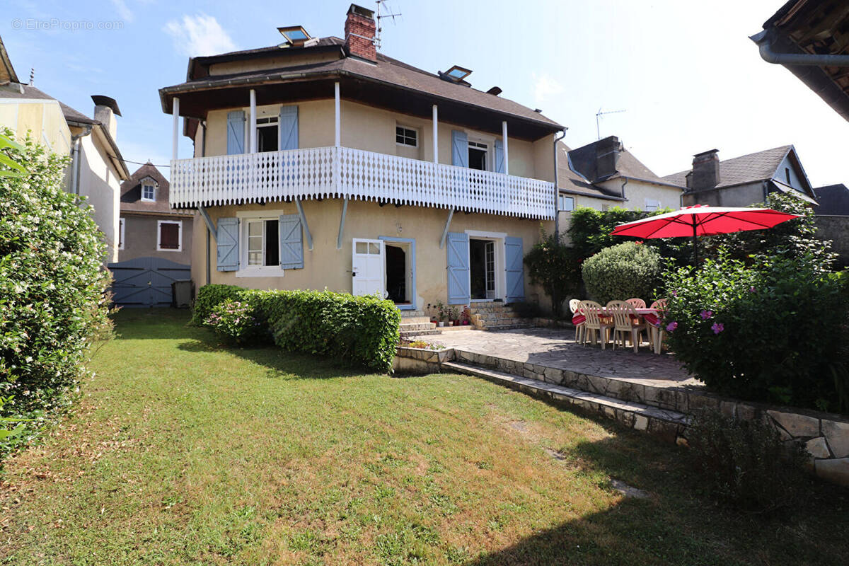 Maison à LASSEUBE