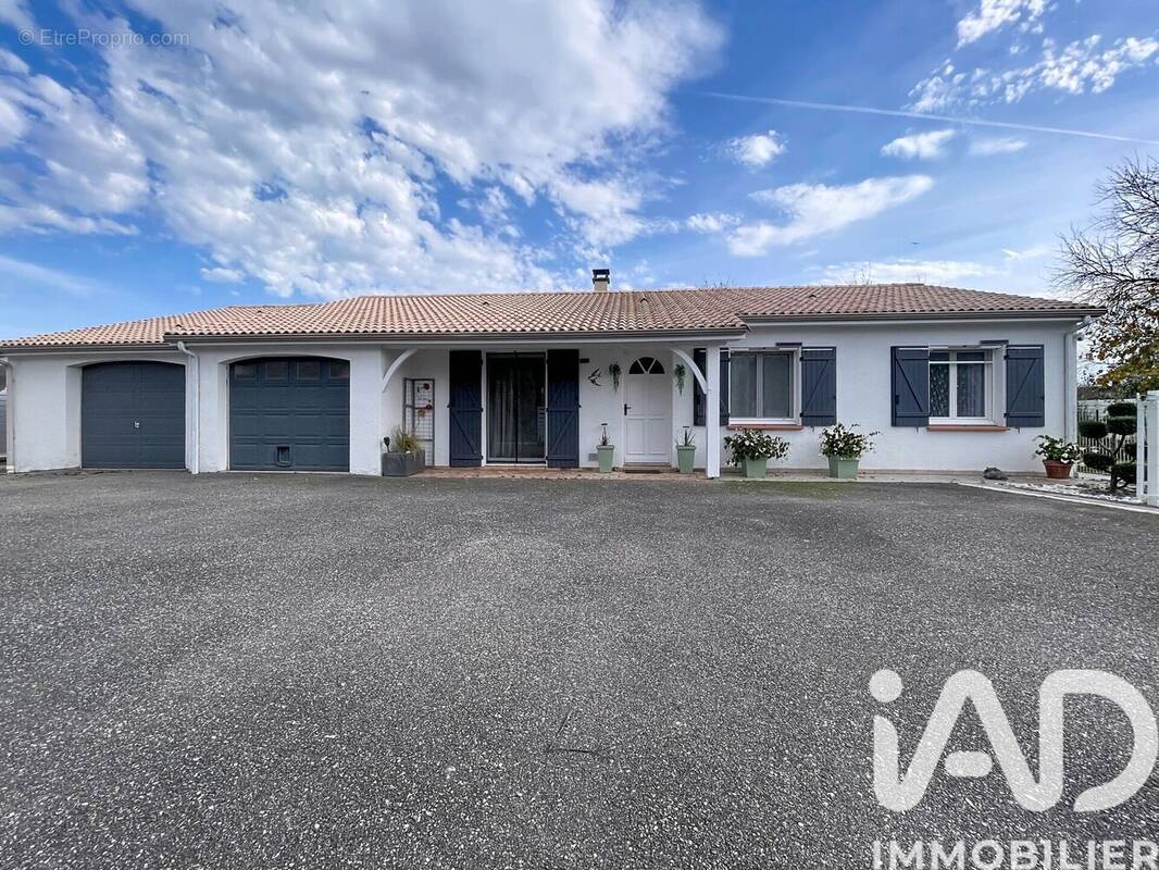 Photo 1 - Maison à ESTILLAC