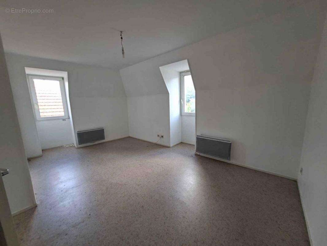 Appartement à VITTEAUX