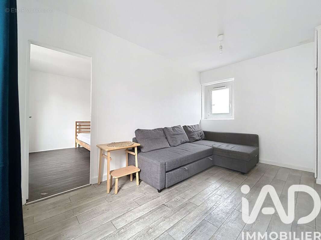 Photo 2 - Appartement à AUBERVILLIERS