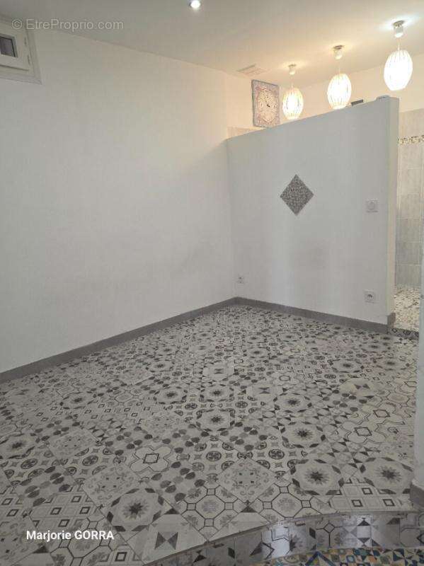 Maison à NANS-LES-PINS