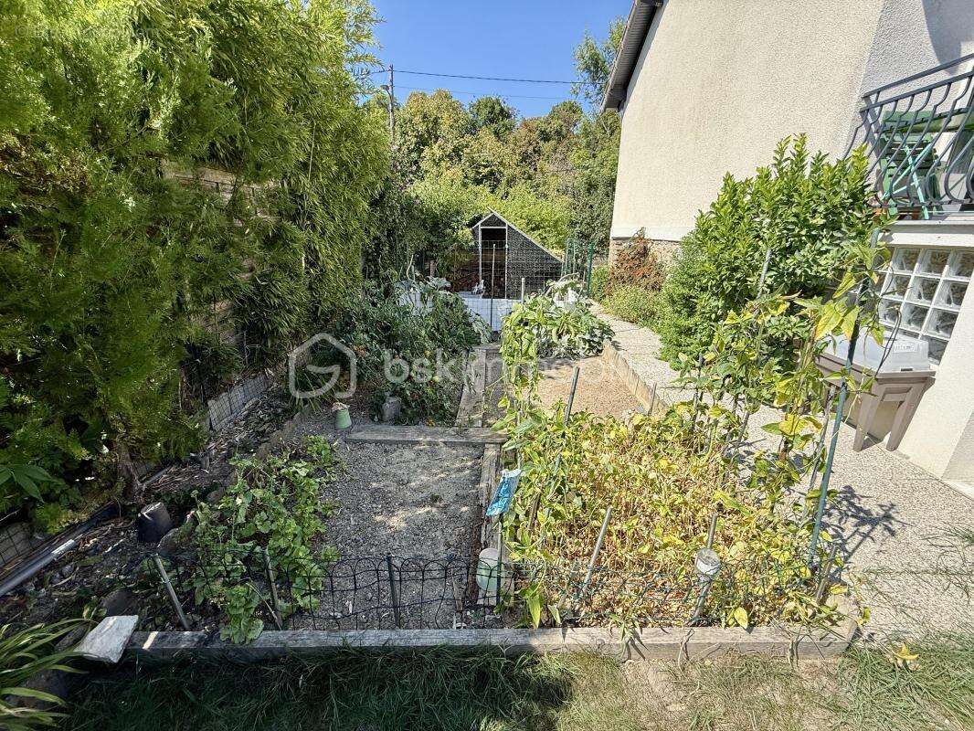 Maison à SOISY-SUR-SEINE