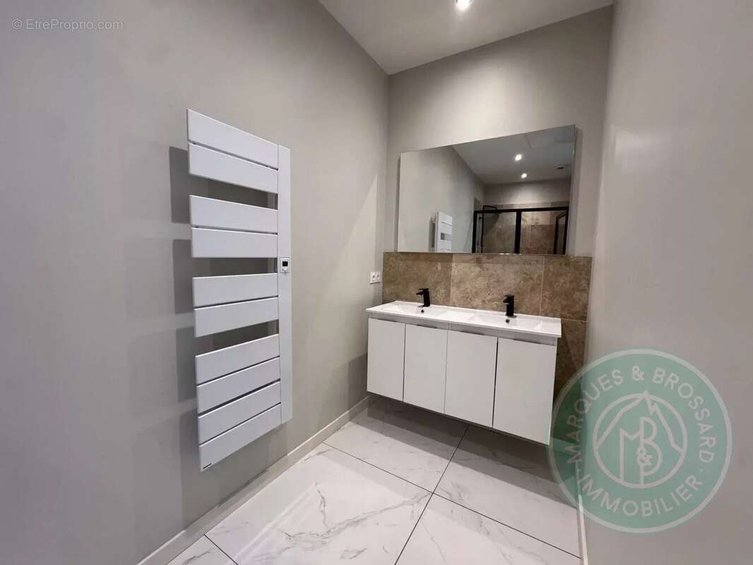 Duplex T4 avec terrasse et balcon – Hyper centre de Tarbes - photo 14