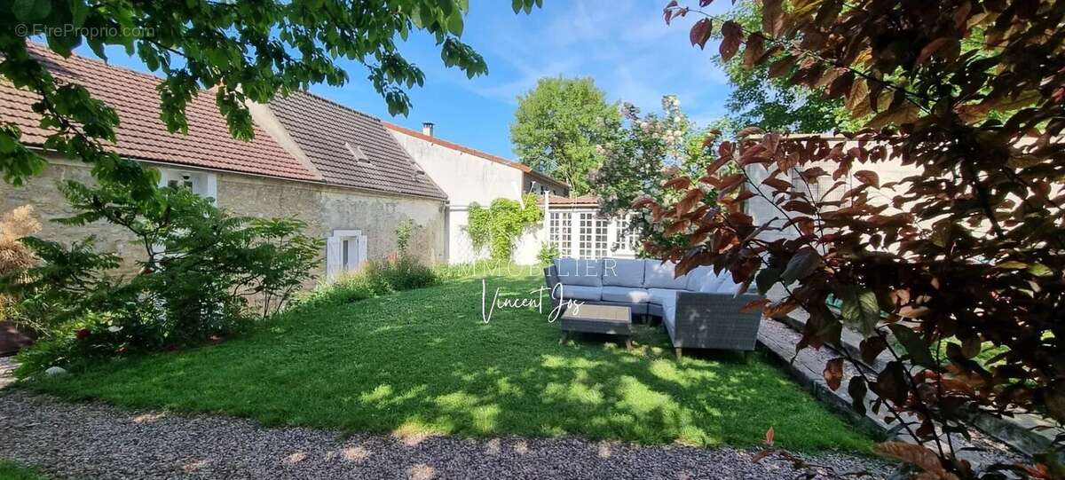 Maison à BRUEIL-EN-VEXIN