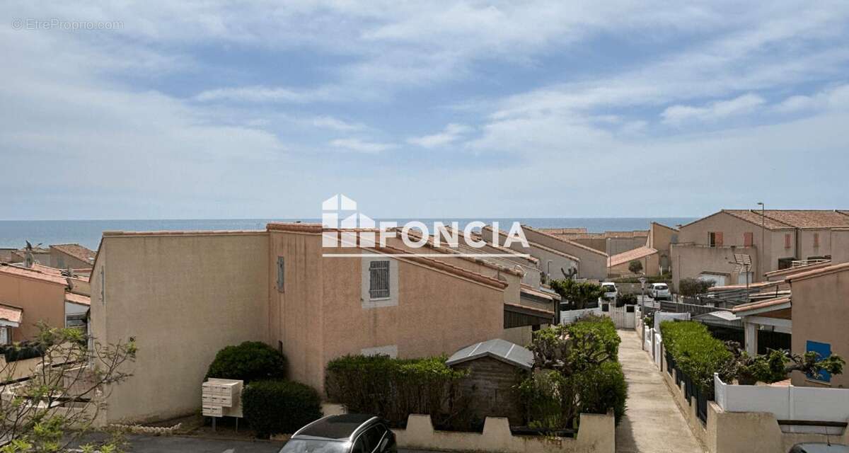 Appartement à FLEURY