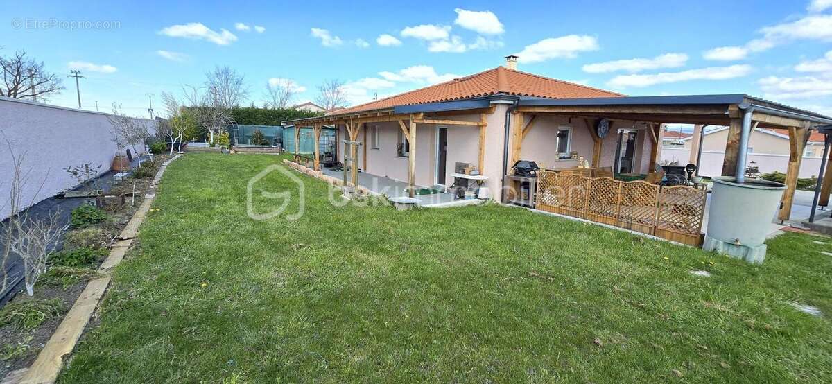 Maison à CLEPPE