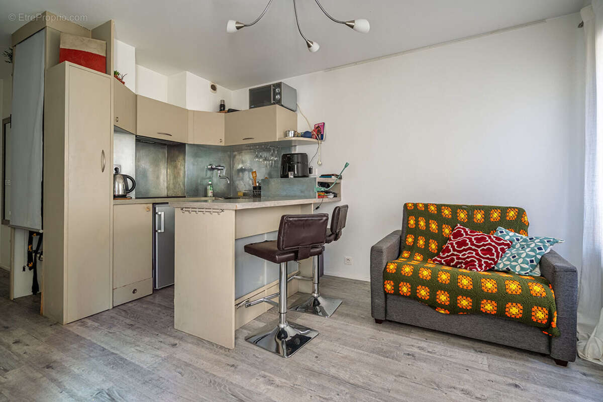 Appartement à PARIS-11E