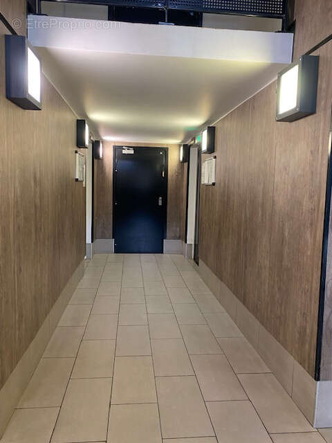 Appartement à VILLENEUVE-LA-GARENNE