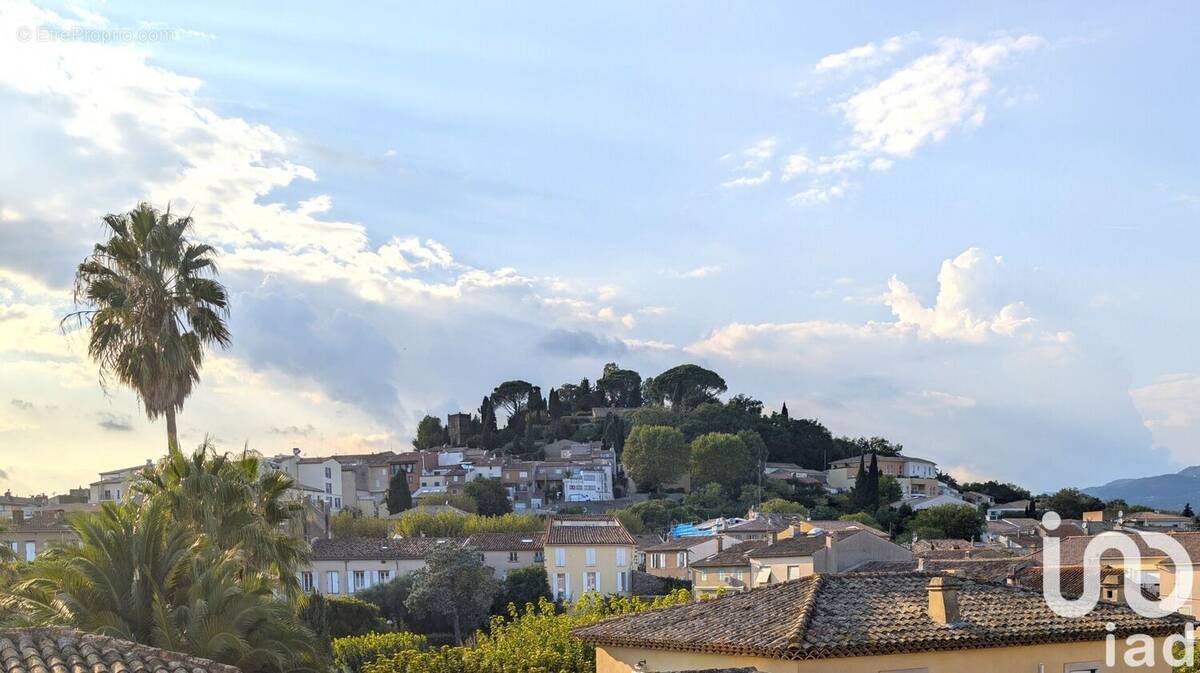 Photo 1 - Appartement à COGOLIN