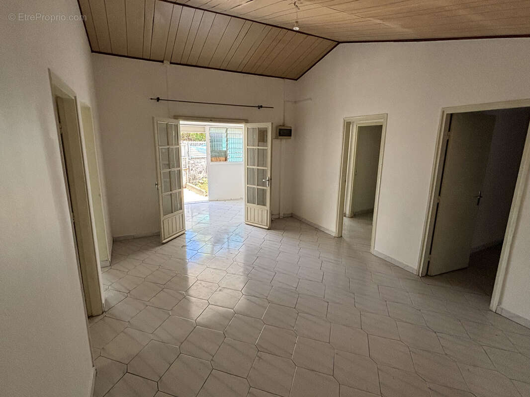 Maison à SAINT-PIERRE