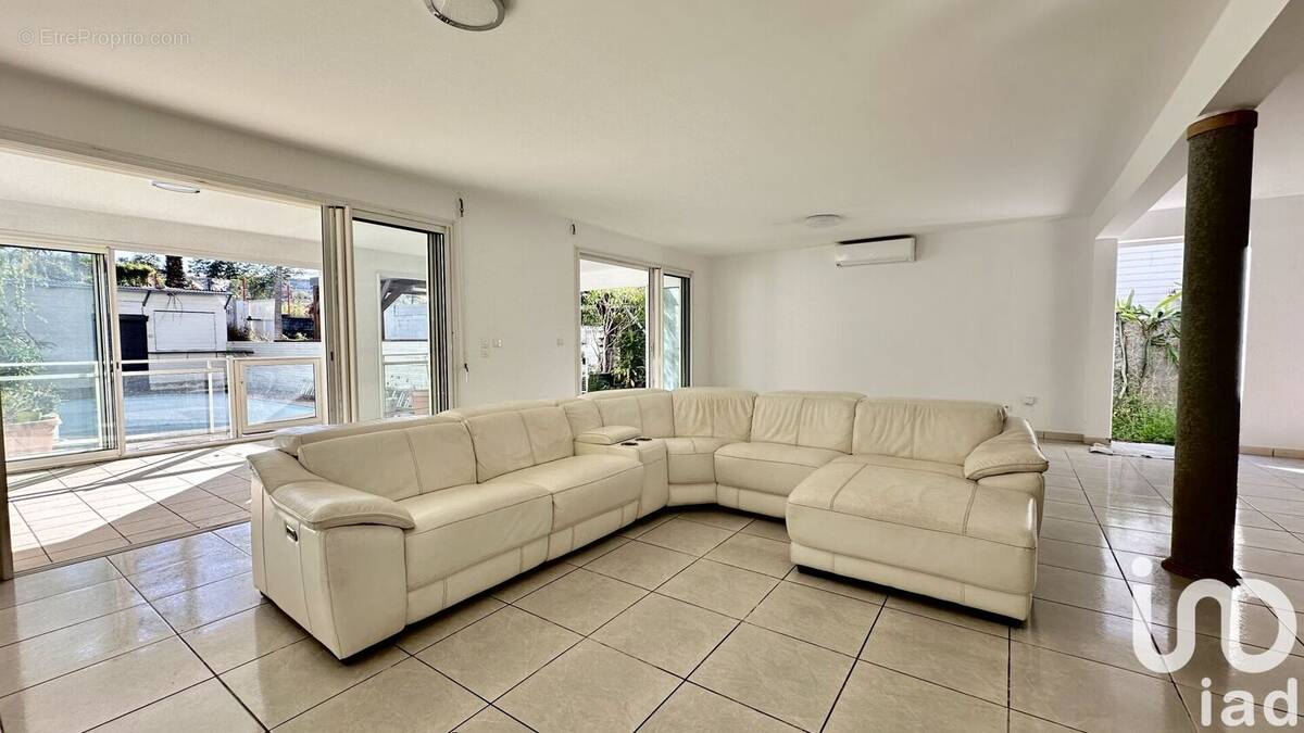 Photo 1 - Maison à LE TAMPON