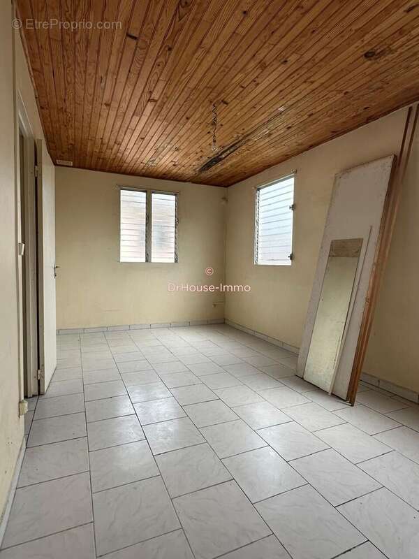 Maison à FORT-DE-FRANCE