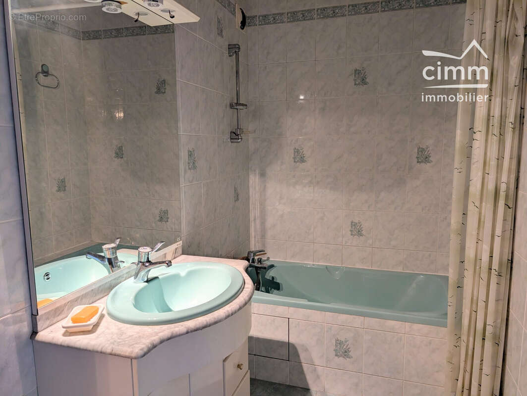 Appartement 86 m² à Sassenage  - photo 7