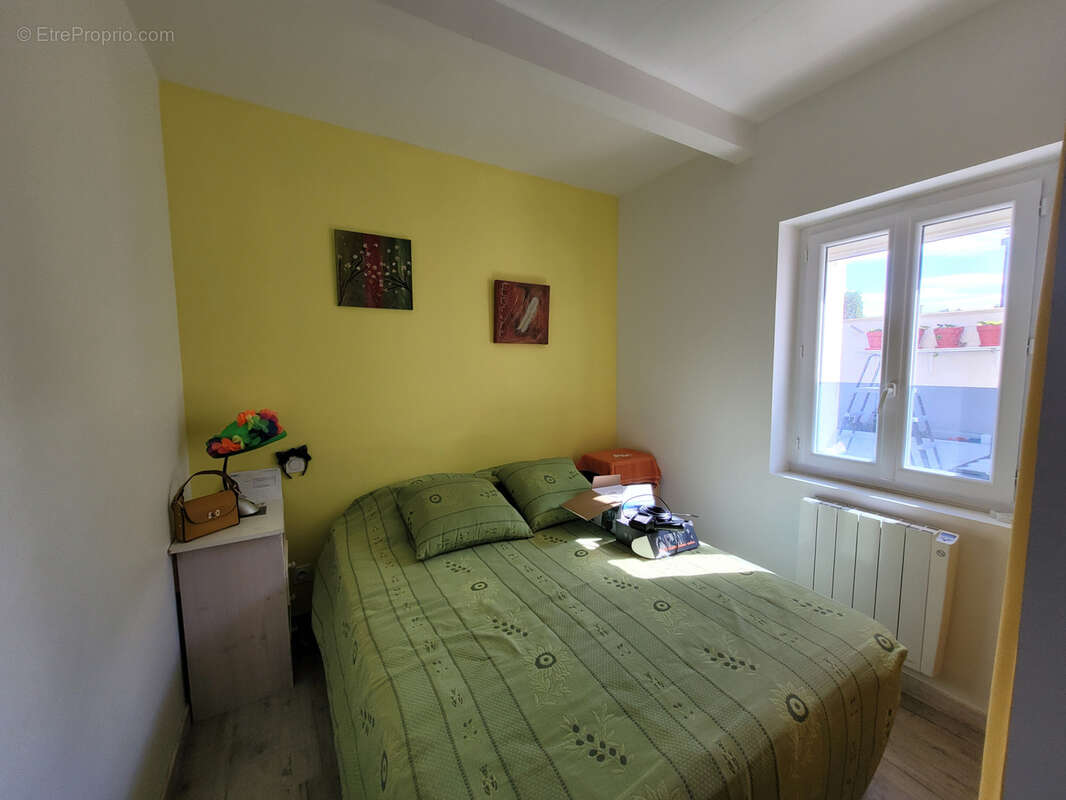 Fleury d'Aude Vente en nue-propriété Appartement de type 3 bis, avec terrain de 90 m2 parking. - photo 8
