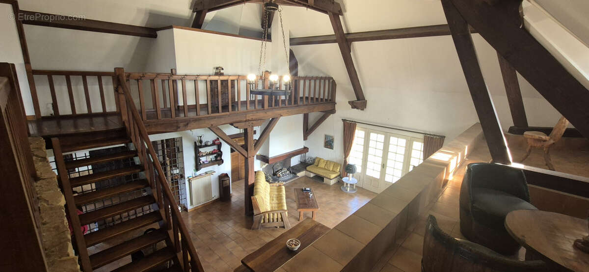 Maison à TREPT
