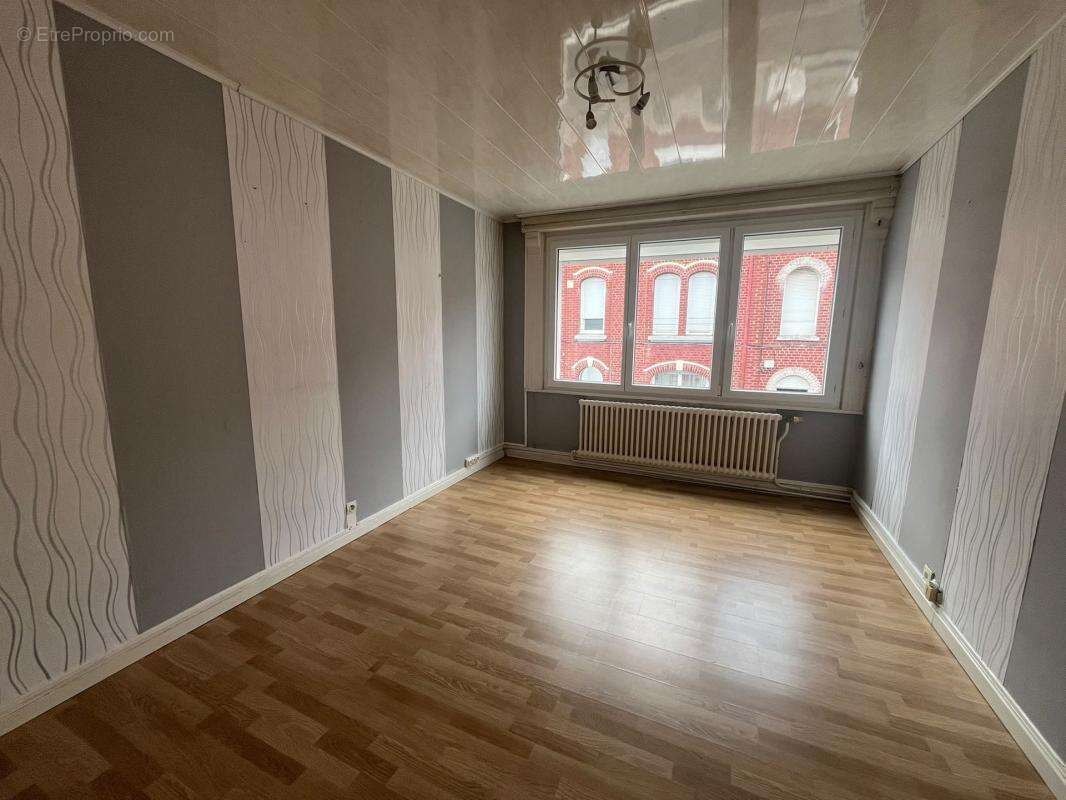  Belle maison familiale de 140 m² avec jardin, terrasse, garage   - photo 8