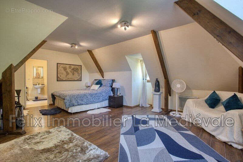 Maison à SARLAT-LA-CANEDA