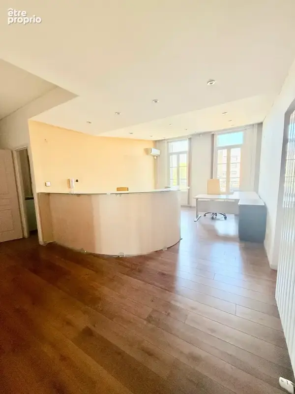 Toulon haute ville - appartement 7 pieces - 165 m2- balcons - photo 2