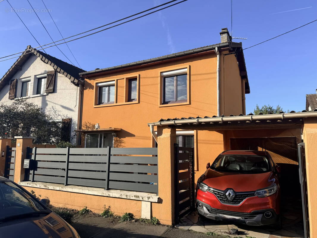 Maison à ATHIS-MONS