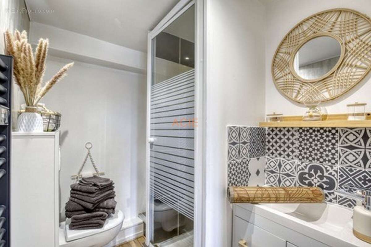 Appartement à LA CHAPELLE-EN-SERVAL