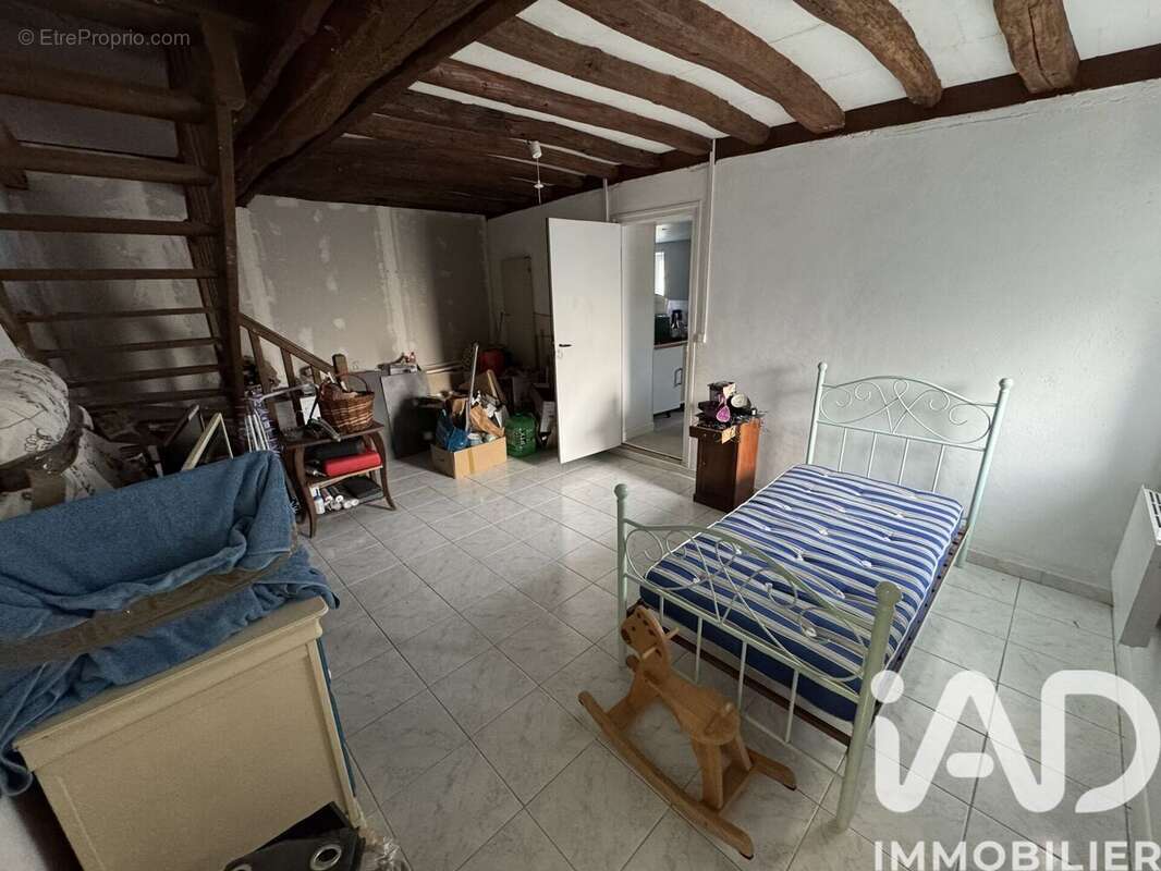 Maison 74 m² à Villamblain  - photo 6