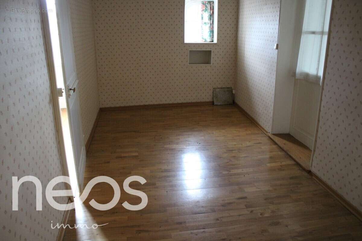 Maison à CHATEAUNEUF-SUR-CHER