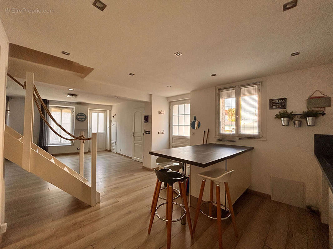 Maison à SAINT-MARD