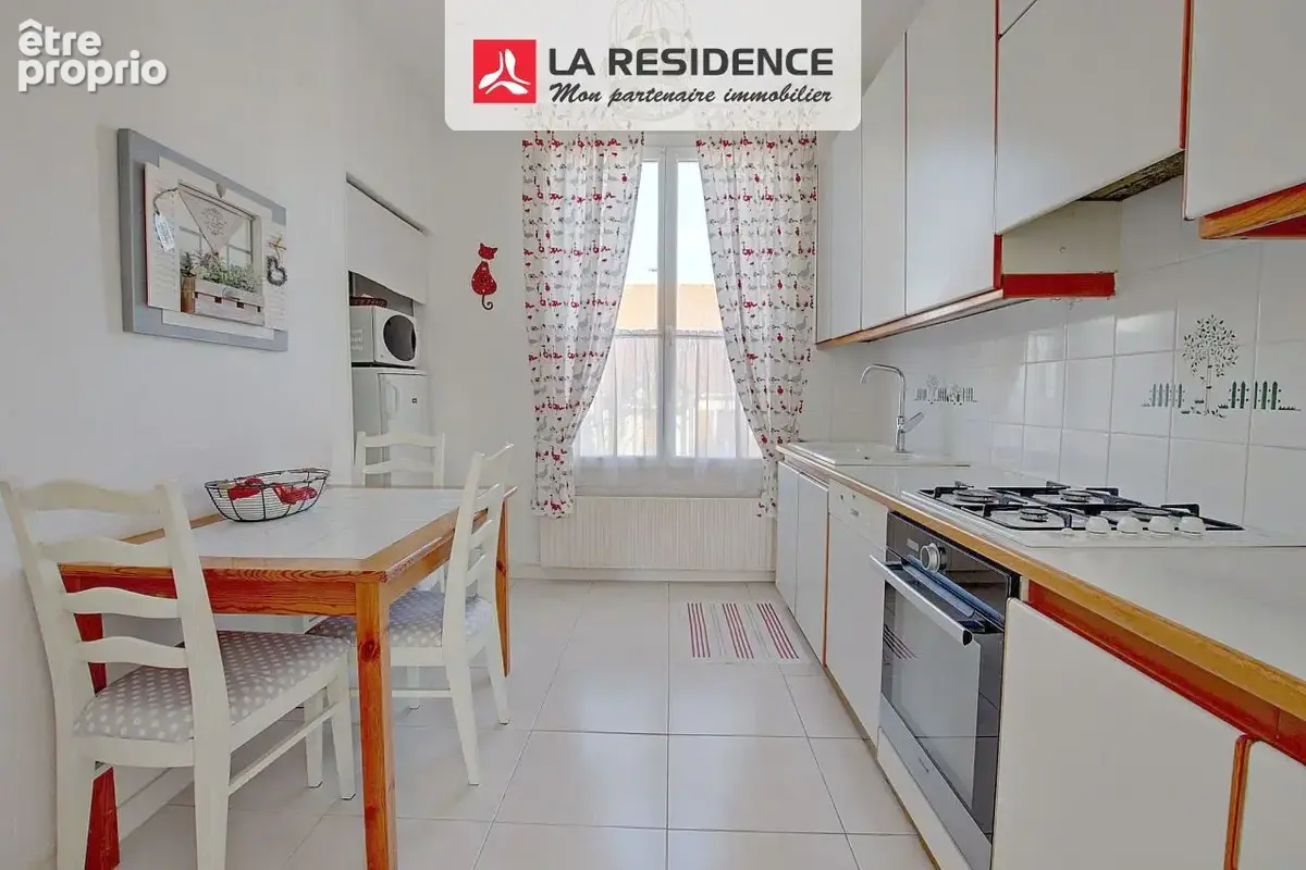 Maison 105 m² à La Verriere  - photo 3