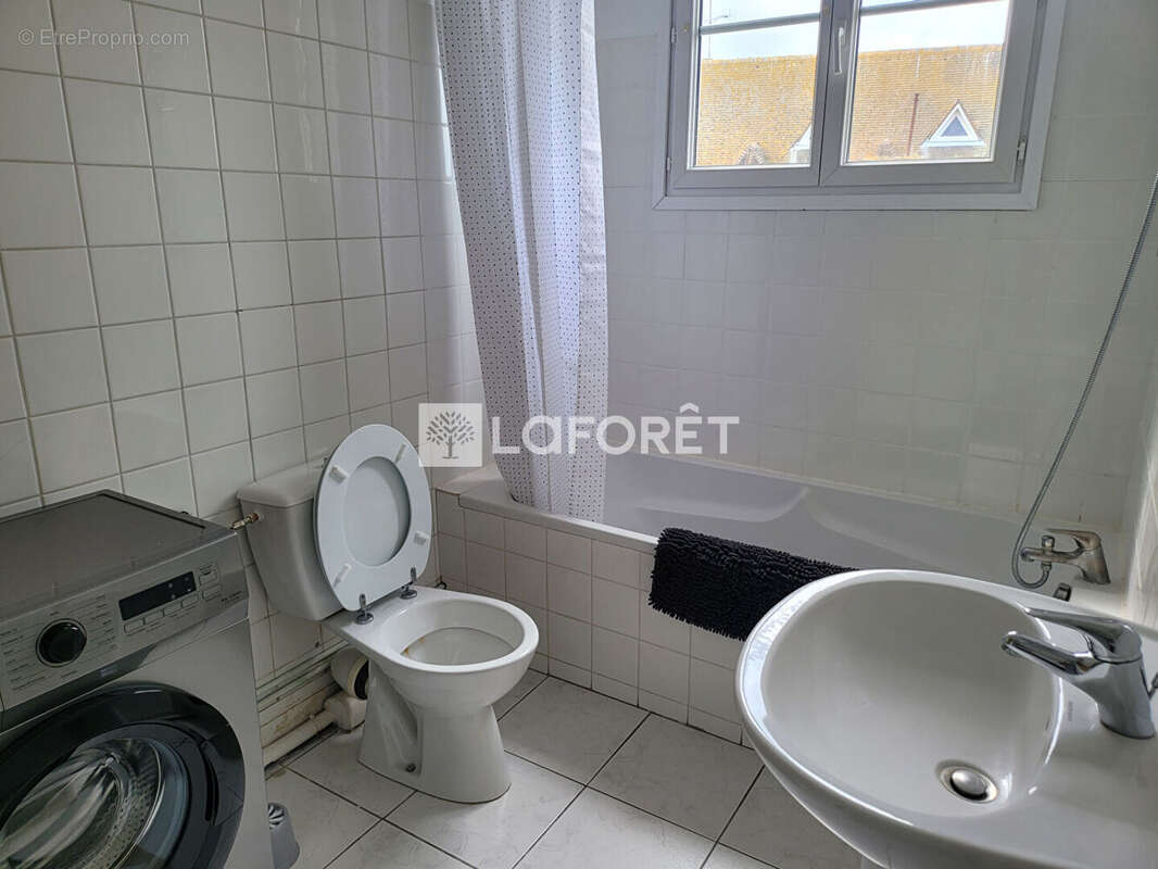 Appartement à COURSEULLES-SUR-MER