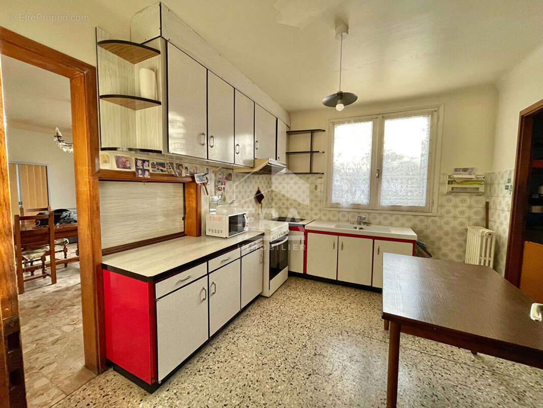 Maison à SARTROUVILLE